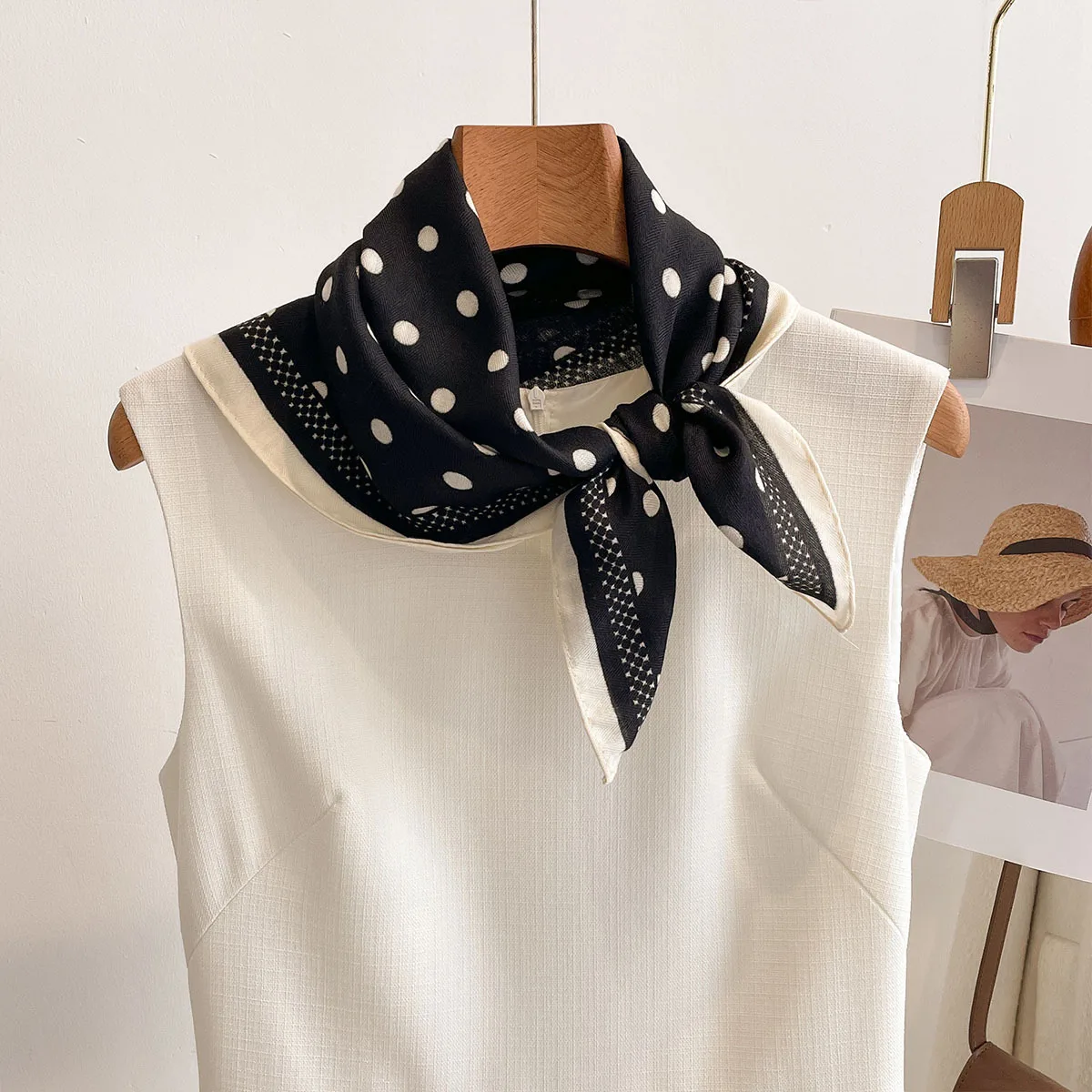 Luxury Polka Dot Printed Squar - Scarf Silk Square ulasan dan harga