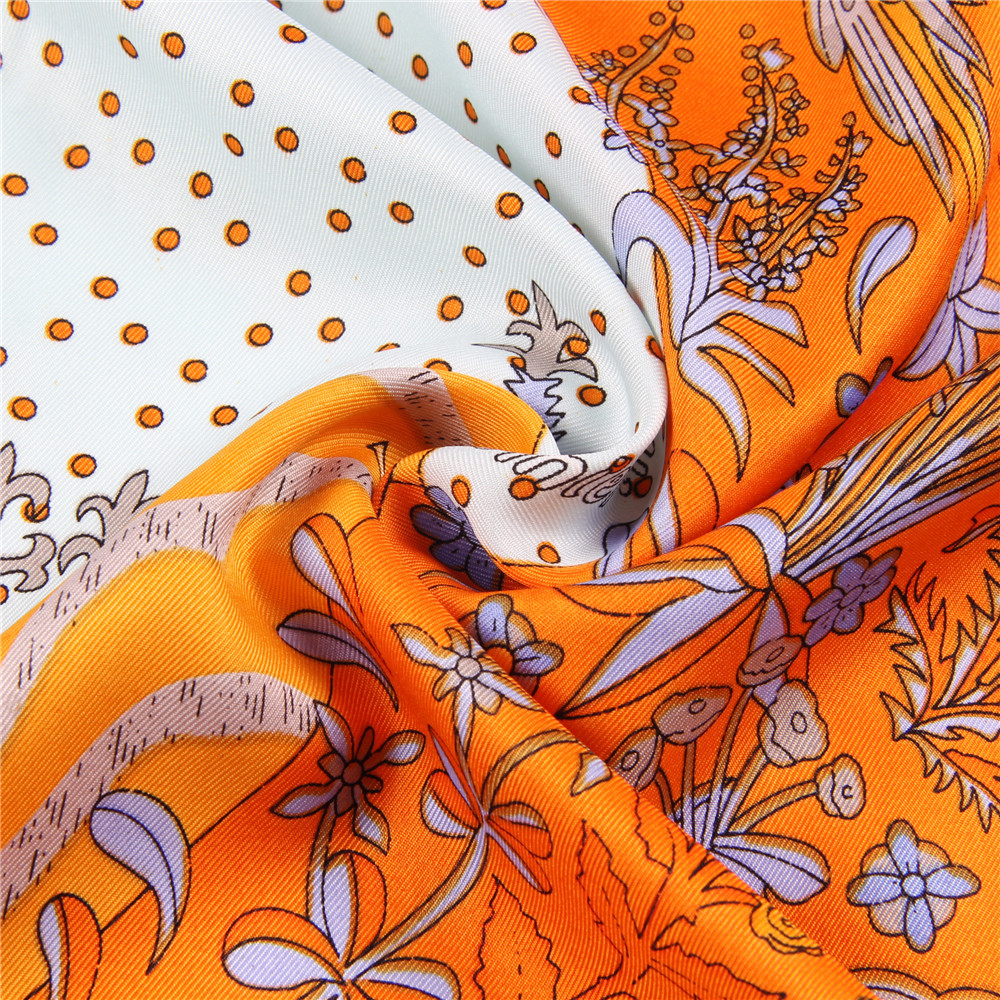 Manual Hand Rolled Twill Silk  - Scarf Silk Square ulasan dan harga