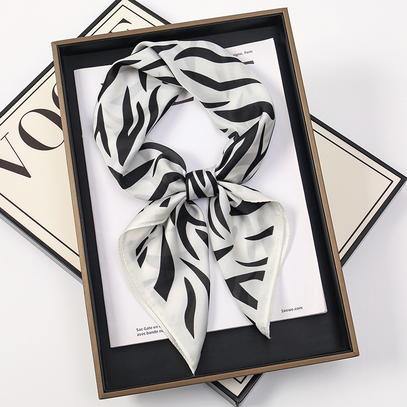 2025 Fashion Zebra Stripes Des - Silk Tie Striped ulasan dan harga